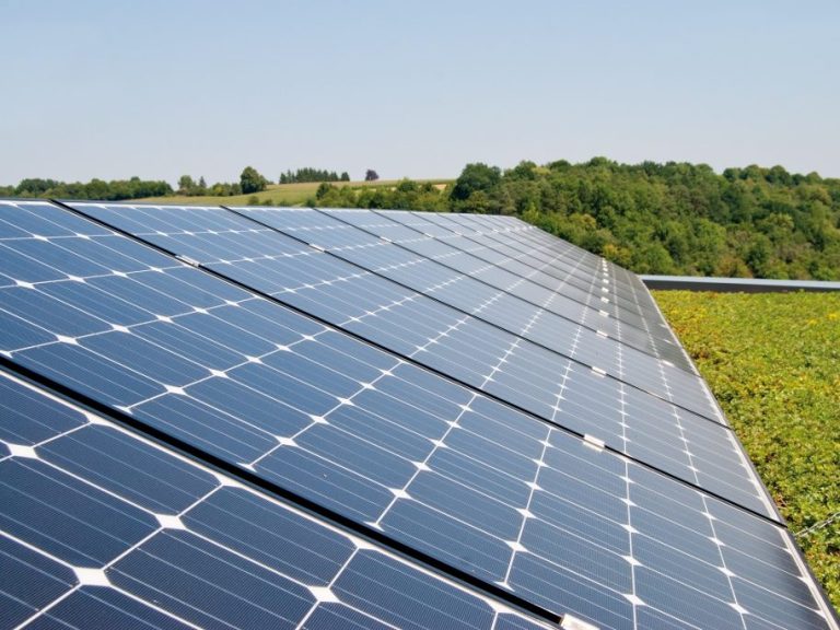 Rohn-Dachdecker-Gießen-PV und Solar